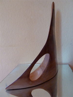 laminated mahogany, 24"x23"x6"